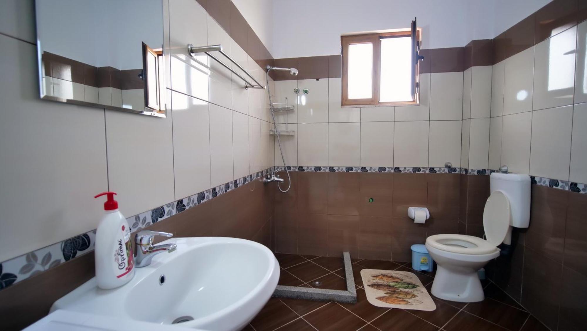 Vila Dean Berat Exterior foto